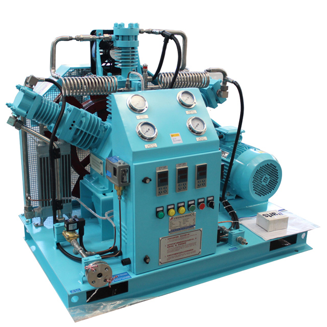 4m3-20m3三級壓縮全無油高壓氧氣壓縮機(jī)